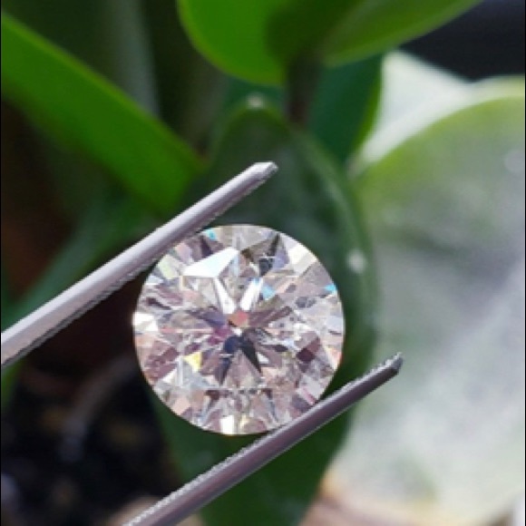Amazing 1.05 genuine round diamond brilliant white - Picture 2 of 3